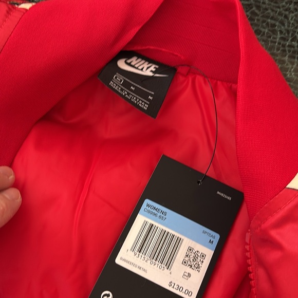 NIKE Jacket NWT - Picture 7 of 8
